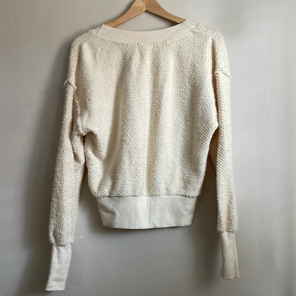 •| anthropologie sweater - Picture 2 of 9